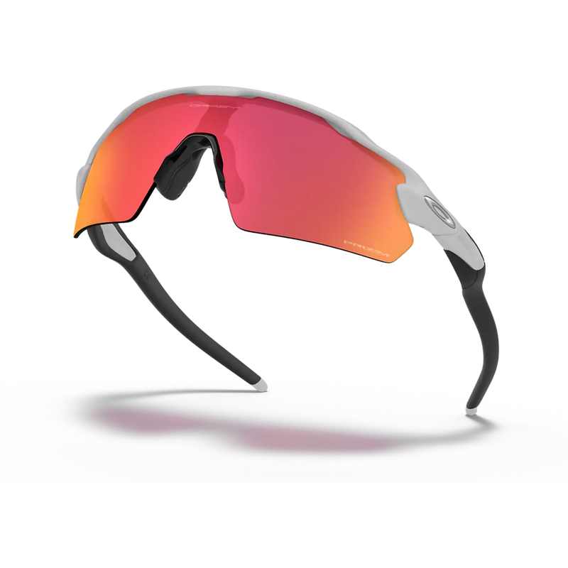 Radar EV Pitch Polished White Prizm Field TCA Team